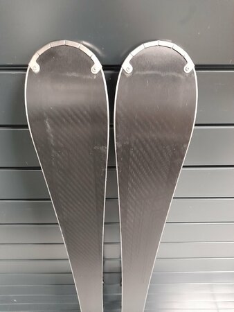 Testované lyže Head Real Joy 23/24 T2 Testované lyže Head Real Joy 23/24 T2