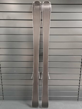 Testované lyže Head Real Joy 23/24 T2 Testované lyže Head Real Joy 23/24 T2