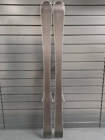 Testované lyže Head Real Joy 23/24 T3 Testované lyže Head Real Joy 23/24 T3