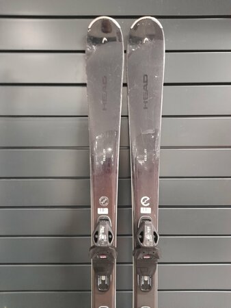 Testované lyže Head Real Joy 23/24 T4 Testované lyže Head Real Joy 23/24 T4