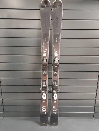 Testované lyže Head Real Joy 23/24 T4 Testované lyže Head Real Joy 23/24 T4
