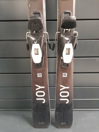 Testované lyže Head Real Joy 23/24 T5 Testované lyže Head Real Joy 23/24 T5