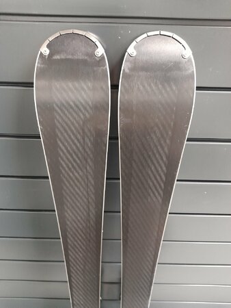 Testované lyže Head Real Joy 23/24 T5 Testované lyže Head Real Joy 23/24 T5