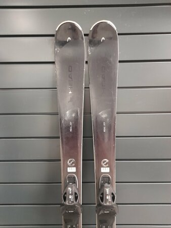 Testované lyže Head Real Joy 23/24 T9 Testované lyže Head Real Joy 23/24 T9