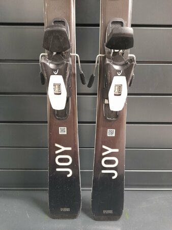 Testované lyže Head Real Joy 23/24 T9 Testované lyže Head Real Joy 23/24 T9