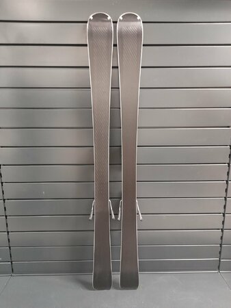 Testované lyže Head Real Joy 23/24 T9 Testované lyže Head Real Joy 23/24 T9