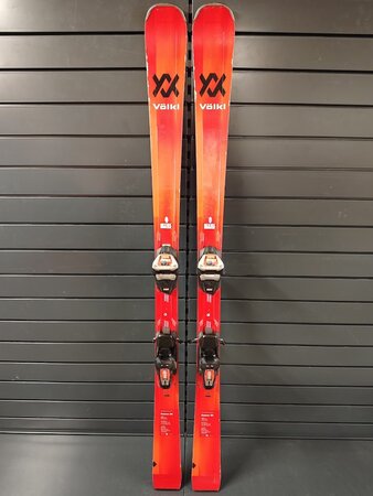 Testované lyže Völkl Deacon 80 + Lowride XL 13 FR 23/24 T2