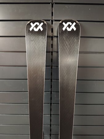 Testované lyže Völkl Deacon 84 + Lowride XL 13 FR 23/24 T1