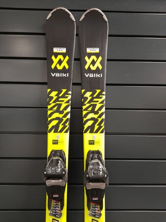 Testované lyže Völkl Deacon 7.2 23/24 T4