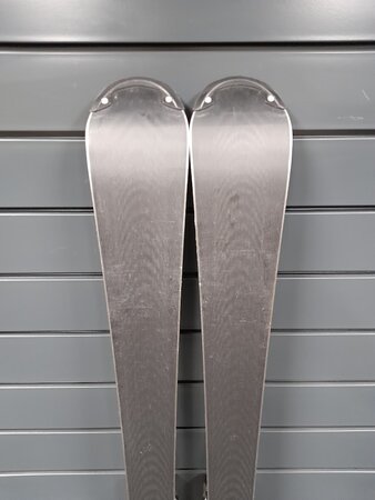 Testované lyže Völkl Flair 7.2 Blue 23/24