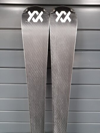 Používané lyže Völkl Racetiger RC 16 UVO 18/19