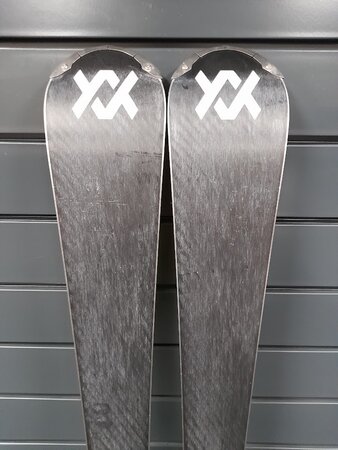 Používané lyže Völkl Racetiger SC 11 UVO 22/23