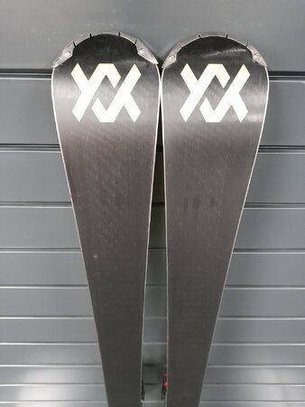 Používané lyže Völkl Racetiger SL UVO 11 Yellow 21/22