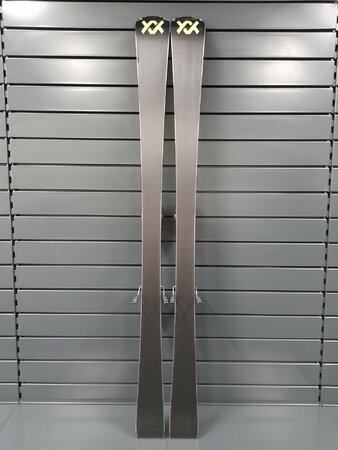 Používané lyže Völkl Racetiger SL UVO 11 Yellow 21/22