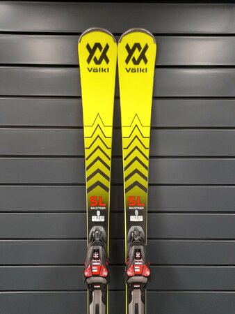 Testované lyže Völkl Racetiger SL 12 Yellow 23/24