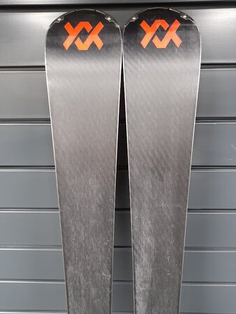 Používané lyže Völkl RTM 81 18/19