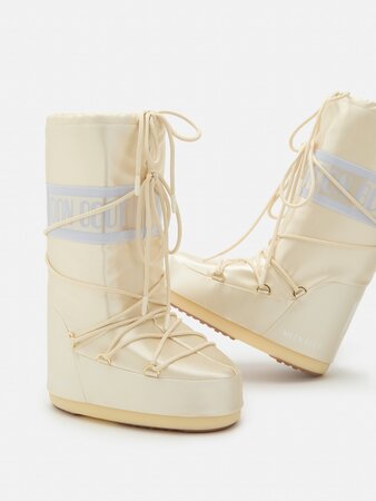Snehule Moon Boot Icon Pearly Ivory