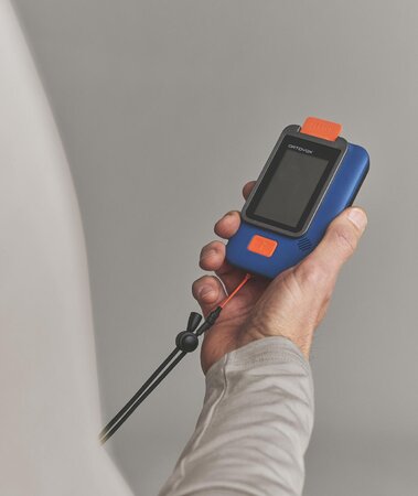 Lavínový vyhľadávač Ortovox Focus Voice Safety Blue