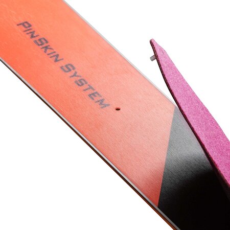 Skialpinistické lyže Dynafit Blacklight Pro Black/Silver/Orange 21/22