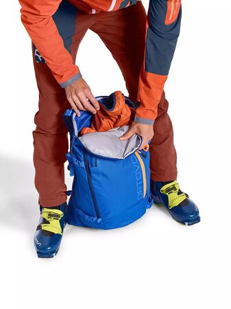 Batoh Ortovox Tour Rider 28 S Just Blue