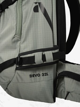 Batoh Armada Devo 32L Backpack Shadow