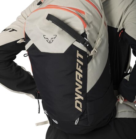 Batoh Dynafit Ridge 24 Backpack W Overcast/Black Out