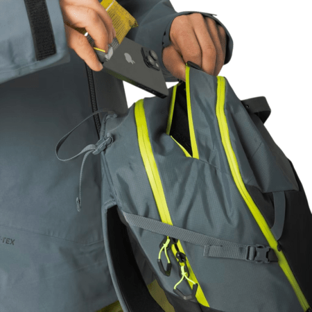 Batoh Dynafit Ridge 26 Backpack Cinder/Black Out Batoh Dynafit Ridge 26 Backpack Cinder/Black Out