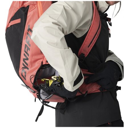 Batoh Dynafit Speed 22 Backpack W Cabana/Black Out