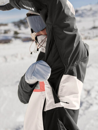 Lyžiarska bunda Armada Rosalie 2L Insulated Anorak Jacket Black/Cream