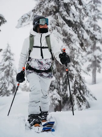 Bunda Burton [ak] Kimmy GORE-TEX 2L Anorak Stout White / Very Berry Lichen