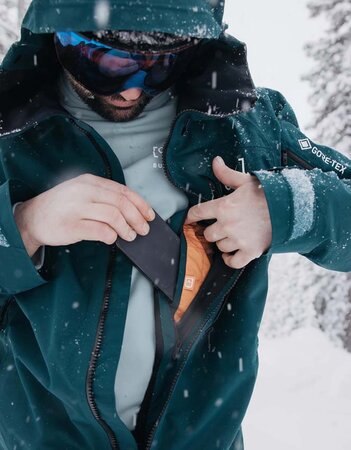 Bunda Burton AK Cyclic Gore-Tex 2L Jacket Men Deep Emera