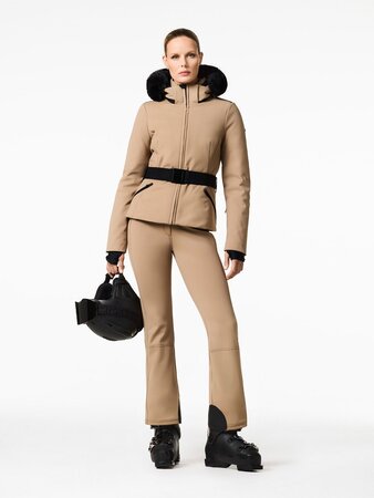 Lyžiarska bunda Goldbergh Hida Faux Border Ski Jacket Marmottes 24/25 Lyžiarska bunda Goldbergh Hida Faux Border Ski Jacket Marmottes 24/25