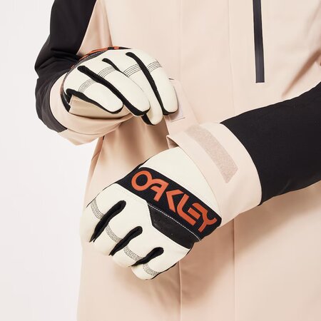 Zimná bunda Oakley Tnp tbt insulated jkt Humus/Blackout