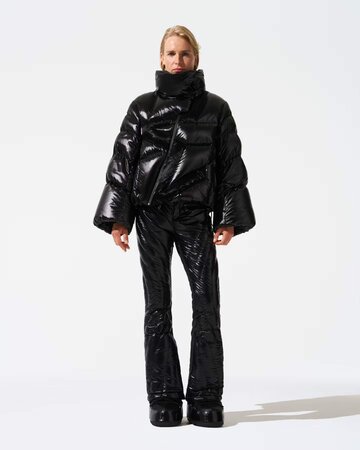 Lyžiarska bunda Perfect Moment Ariel Ski Bomber Jet Black Lyžiarska bunda Perfect Moment Ariel Ski Bomber Jet Black