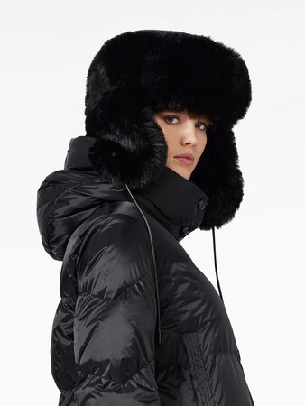 Čiapka Goldbergh Cher Fluffy Aviator Hat Black 24/25