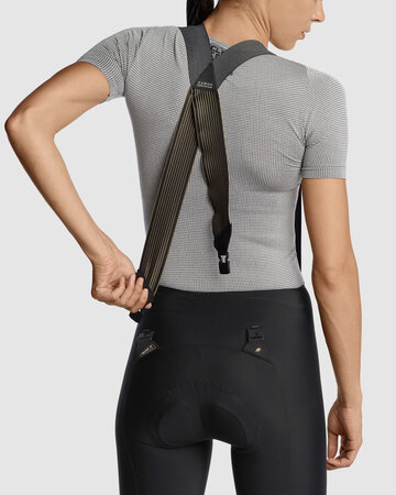 Funkčné tričko Assos W’S 1/3 SS Skin Layer P1 Grey Series Funkčné tričko Assos W’S 1/3 SS Skin Layer P1 Grey Series