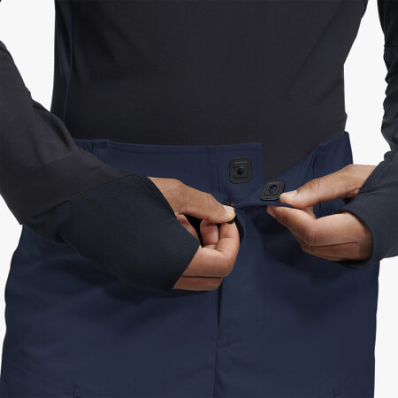 Kraťasy On Running Explorer Shorts Navy