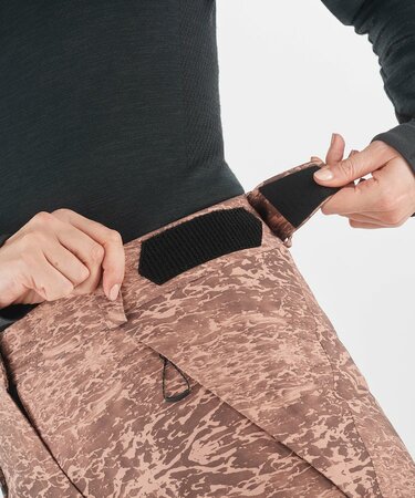 Lyžiarske nohavice Salomon Bashley Puff Pant W Ao/Deep Black