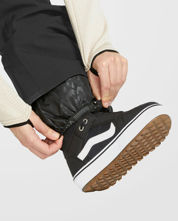 Lyžiarske nohavice Volcom Swift Bib Overall Black