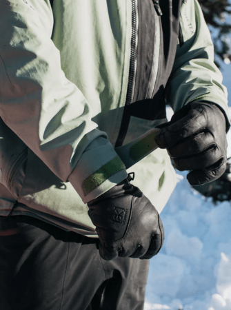 Zimné rukavice Burton [ak] Clutch GORE-TEX Leather Gloves True Black