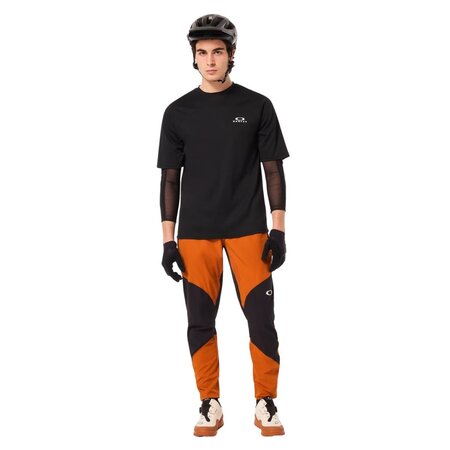 Tričko Oakley Free Ride SS Jersey Blackout Tričko Oakley Free Ride SS Jersey Blackout