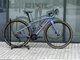 Testovaný bicykel Specialized Epic Hardtail Comp Gloss Blue Tint Carbon/Ion 2019