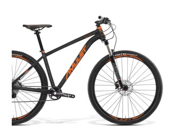 Bicykel Amulet 29 Rival 6.0 Black Matt/Orange 2024