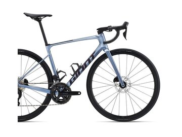 Bicykel Giant Defy Advanced 1 Frost Silver 2025