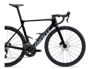 Bicykel Giant Propel Advanced 2 Carbon 2025