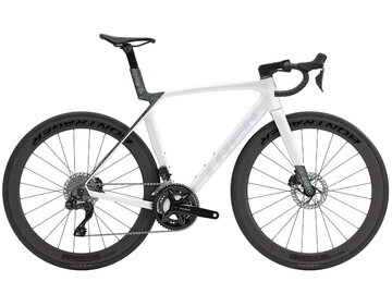 Bicykel Trek Madone SL 6 Gen 8 Gloss Crystal White/Matte Deep Smoke 2026