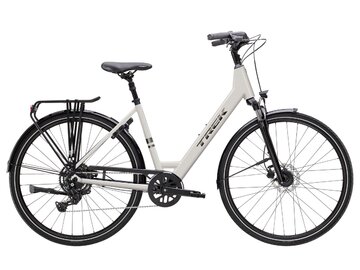 Bicykel Trek Verve Lowstep Equipped Lunar Silver 2026