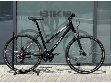 Testovaný bicykel CTM Maxima 3.0 Matná Čierna/Lesklá Staroružová 2025