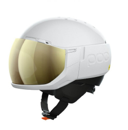 Lyžiarske prilby so štítom